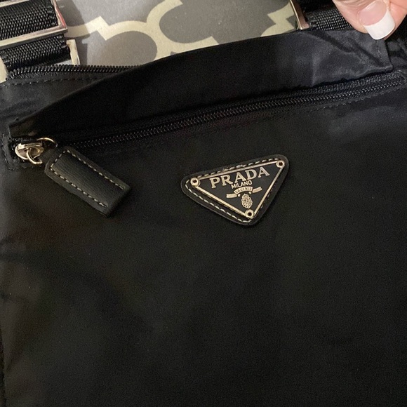Prada vintage nylon crossbody bag - unisex - Picture 7 of 10